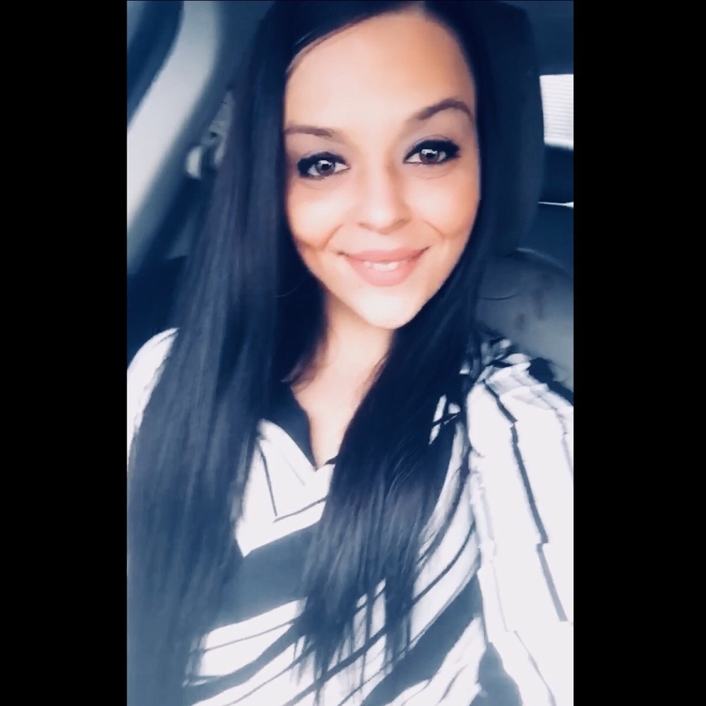 Meet VIOLETA! 👸🏻KINDNESS COSTS NOTHING 👸🏻